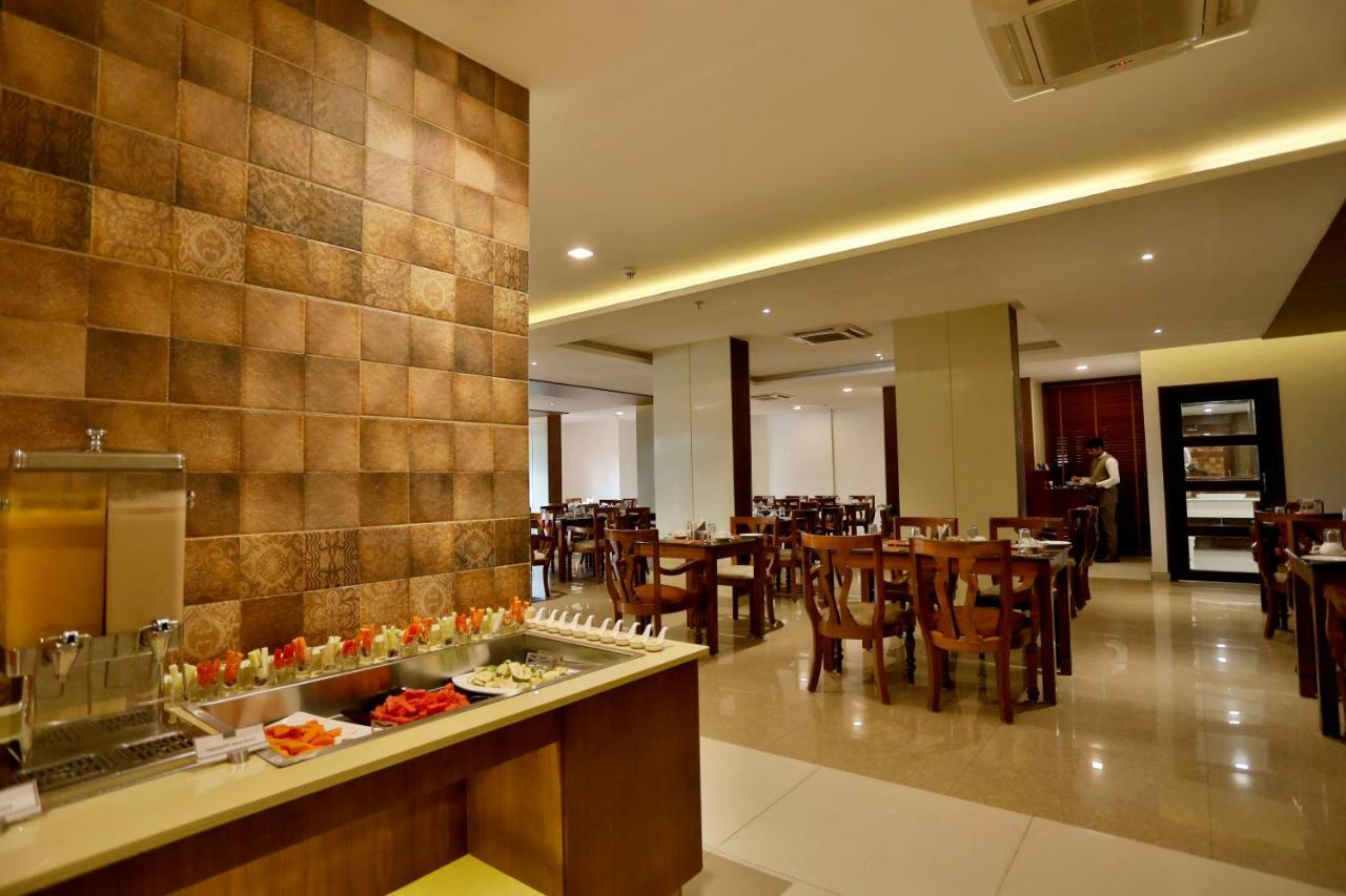 Hotel Sterling Thekkady Exterior foto