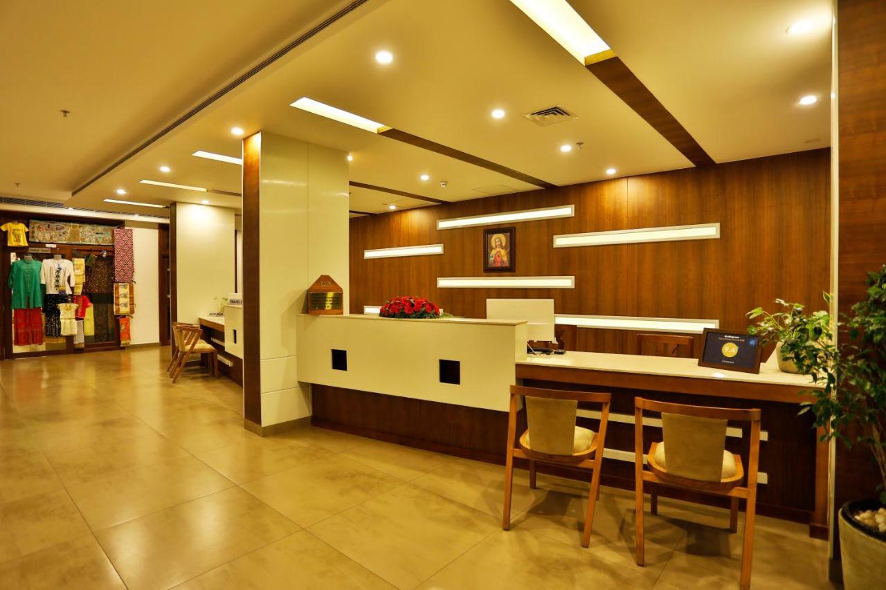 Hotel Sterling Thekkady Exterior foto